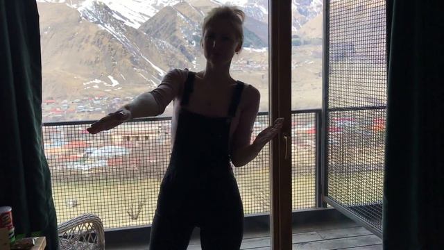 ГРУЗИЯ: ОКРЕСТНОСТИ КАЗБЕГИ, ВОЕННО-ГРУЗИНСКАЯ ДОРОГА, СИГНАХИ смотреть онлайн