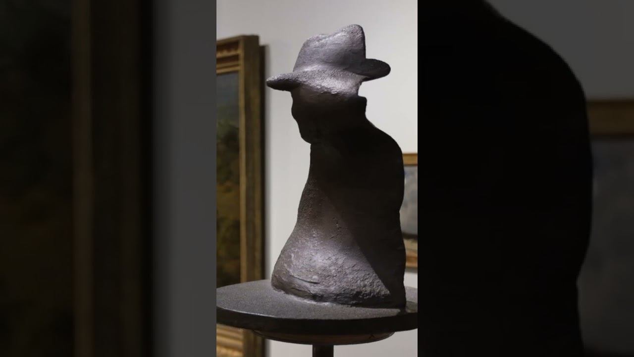 Зал «От потаенного образа к двойному». Выставка «Бывают странные сближенья...» смотреть онлайн