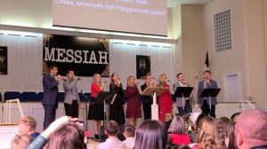 « Слава Аллилуйя Ангелы поют « пение