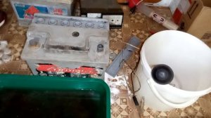 Меняю электролит в акамуляторе полностью В старом аккумуляторе сменить электролит Восстановить аком