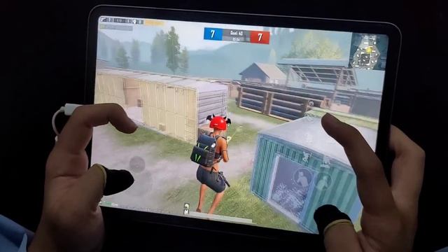 NOOB PRANK WITH PRO KID | 1 VS 1 | IPAD PRO 4-FINGERS CLAW HANDCAM | PUBG MOBILE смотреть онлайн
