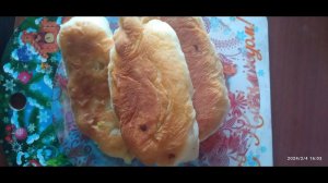 Мукбанг// постряпал пирожки