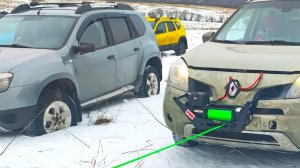 Рено Колеос и Рено Дастер на бездорожье в Тууттари