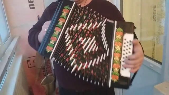 Гармонь Кировская Ля Мажор смотреть онлайн