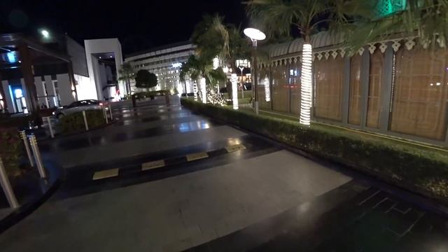 VLOG Дубай / JBR - район Дубая / Прогулочная зона Marina Walk смотреть онлайн