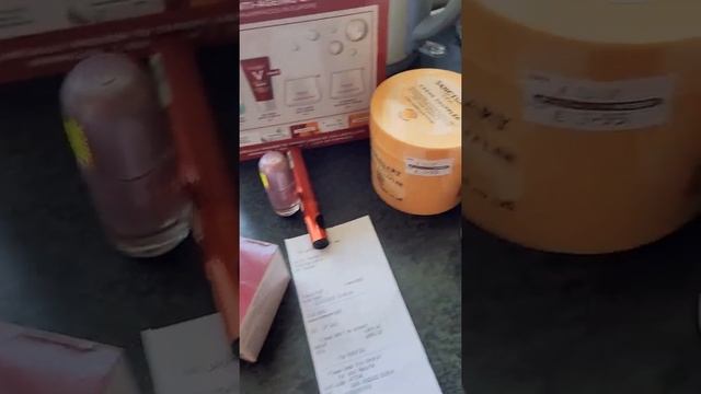 Лучшая косметика в мире VICHY смотреть онлайн