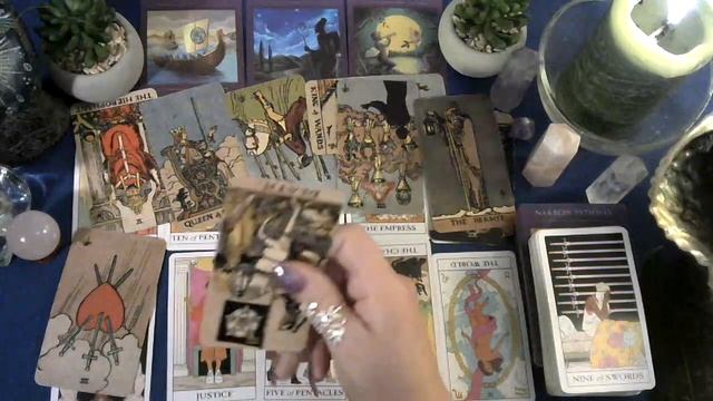 ♓Pisces tarot reading ❤ Feb 2023 Spirit has a message смотреть онлайн