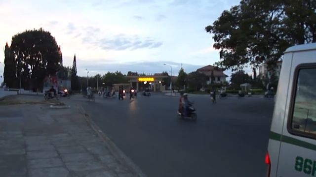 Улица в ФантХьете смотреть онлайн