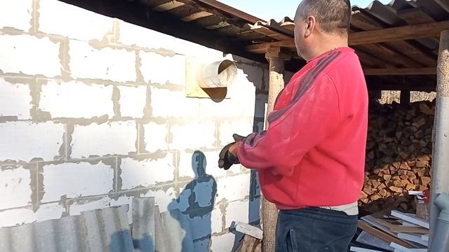 Откорм свиней на ГОРОХЕ. Установили 2 вентилятора (вытяжки). Свиноводство. смотреть онлайн