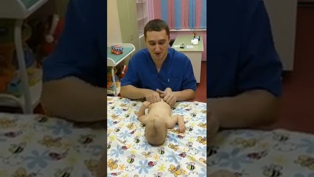 Колики у новорождённых. ??Классный и быстро действующий массаж! смотреть онлайн