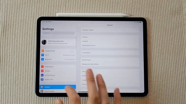 รีวิวฉบับเต็ม iPad Pro 2018 - Battery มันอีดแค่ไหน? смотреть онлайн