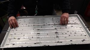 Samsung UE40 40» TV Replacement LED Strips Tutorial
