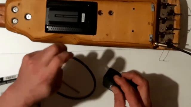 Handmade travel guitar, jbl, zoom G1 four. смотреть онлайн