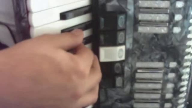 vinnie's accordeon смотреть онлайн