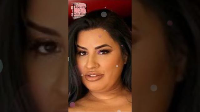 Sofia Rose Big Plus Size Model | Plus Size Figure | Plus Size Fashion | Wiki | Bio | Age & More