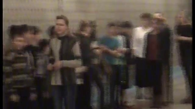 ДК им.Кирова, школа 21, Новый год - 2005 (классы 6-8) (27.12.2004) смотреть онлайн