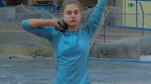 Толкание ядра Юниорки