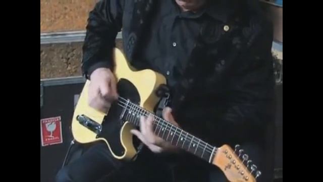 Gary moore is playing also with a Fender telecaster смотреть онлайн