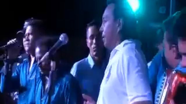 Diomedes Diaz y Alvaro Lopez junto Rafael Santos El Estanquillo смотреть онлайн