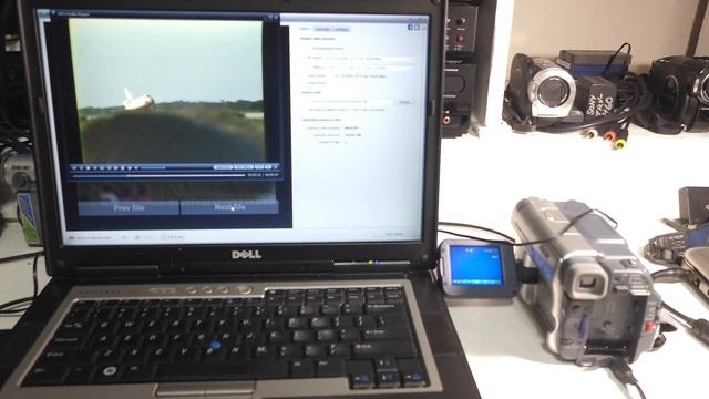 How To Convert Analog to Digital pt 2 - Using Sony TRV-460 and IEEE 1394 Firewire смотреть онлайн