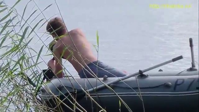 Электромотор, лодка, рыбинка смотреть онлайн