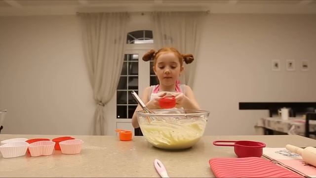 Лучший летный кейк The best summer cupcake смотреть онлайн