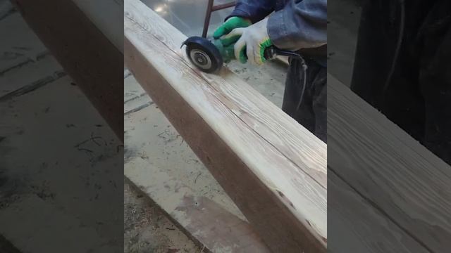 Броширование дерева, состаривание (старение) дерева часть 1 смотреть онлайн