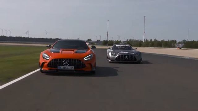 New 2021 Mercedes AMG GT Black Series (Test drive on track crazy exhaust sound) смотреть онлайн