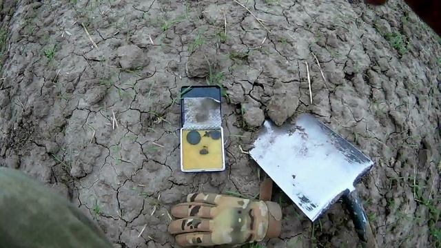 XP DEUS распашка,дорога в село 14-18 века смотреть онлайн