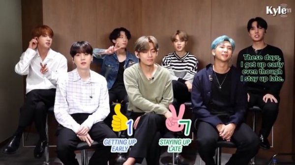 BTS играют в "то или это". Интервью в Америке 2020 DYNAMITE