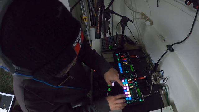 Bipolar Hank: “Haters Gonna Hate” layed down some audio crack on the mic to some fresh custom beats смотреть онлайн