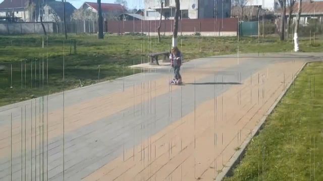 First day on Mini Micro Scooter смотреть онлайн