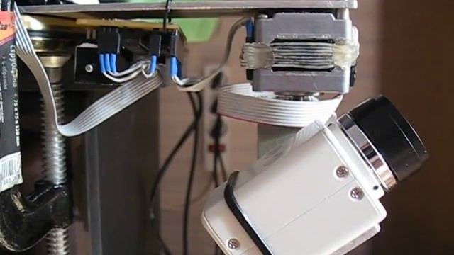Поворотное устройство для камеры видео наблюдения.avi смотреть онлайн