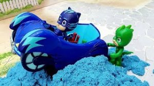 Мультики с игрушками Герои в масках - Обиженный Кэтбой..mp4