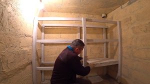 Стеллаж полки в погребе своими руками