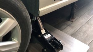 Замена топливного фильтра VW Polo седан