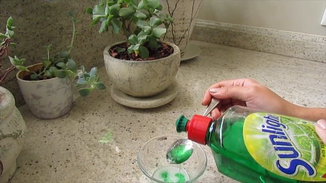 DIY Brush Cleanser & How I clean My Brushes and Sponges смотреть онлайн