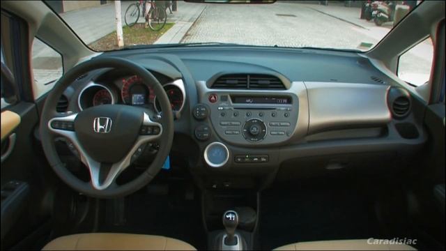 7 CHEAP MANUAL CARS PERFECT FOR FIRST TIME DRIVERS! смотреть онлайн
