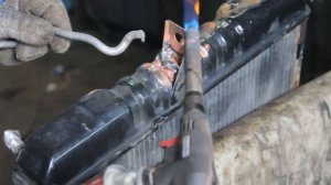 Ремонт медного радиатора Газели - пайка оловом