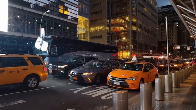 Why So Many Airports in New York City смотреть онлайн