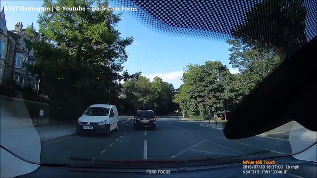 Citroen with No Indicators смотреть онлайн