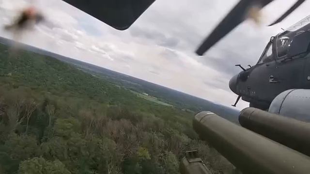 Кадры боевой работы вертолетов Ка-52 «Аллигатор».MP4 смотреть онлайн