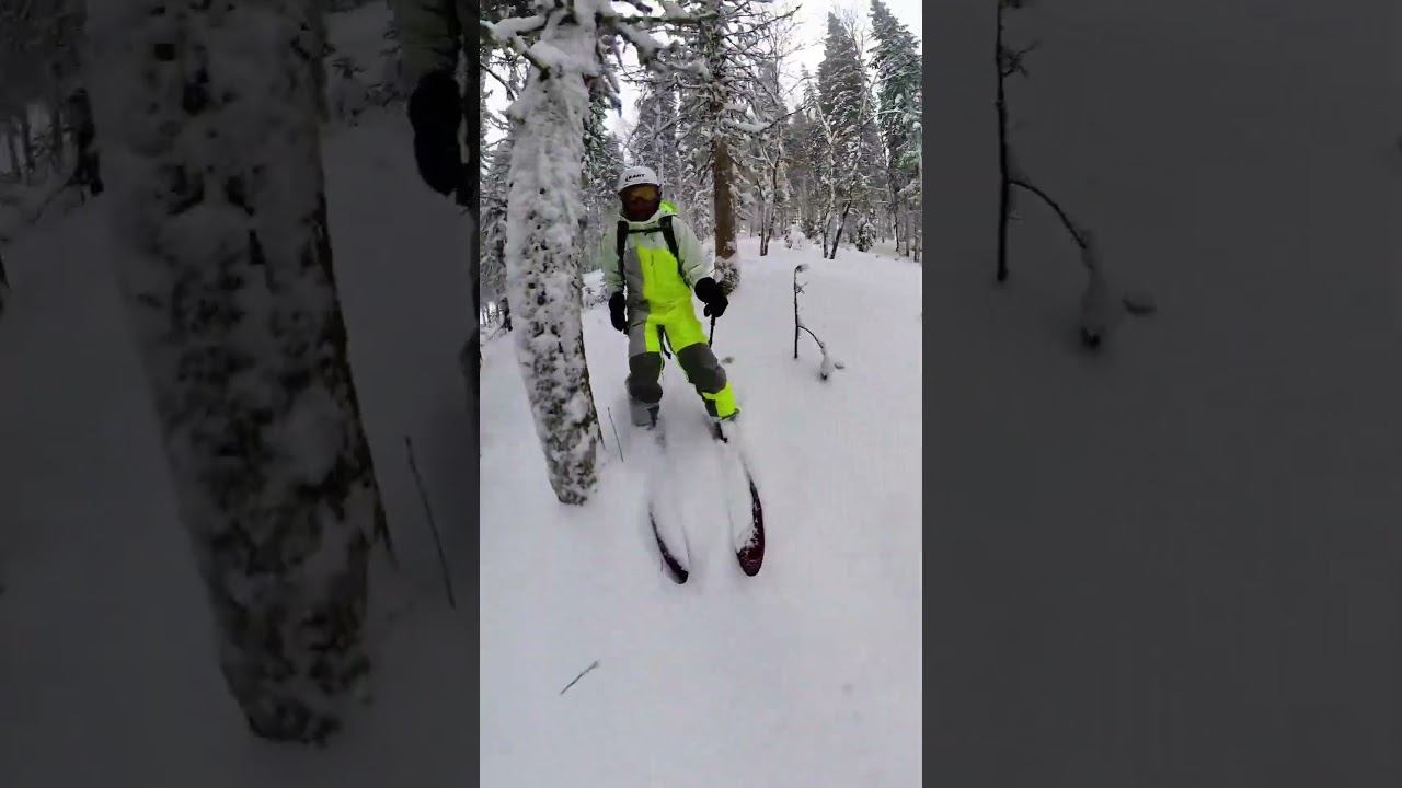 На водных лыжах по лесу в Шерегеше. смотреть онлайн