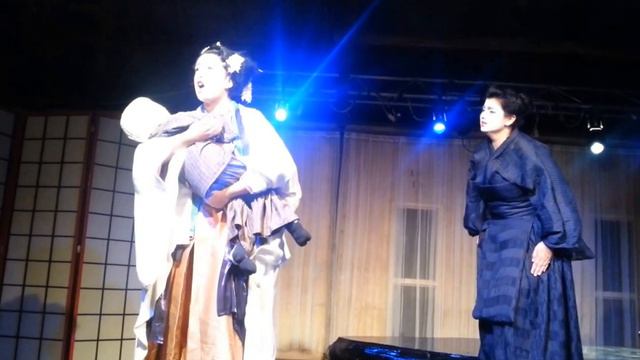 Grace Bawden as Cio Cio San - Act 3, Madama Butterfly смотреть онлайн