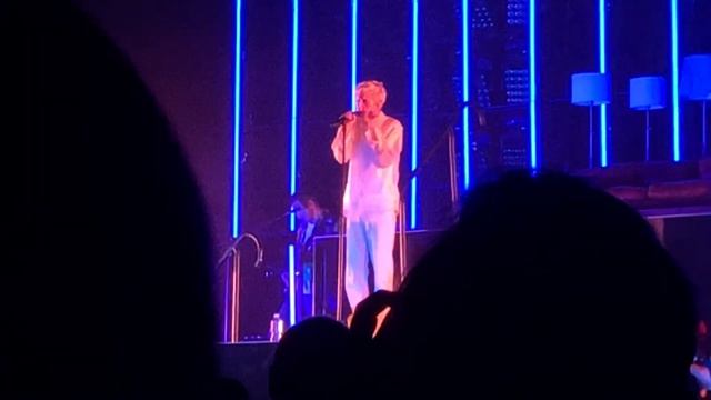 Revelation by Troye Sivan at Radio City Music Hall in NYC (From Boy Erased) смотреть онлайн