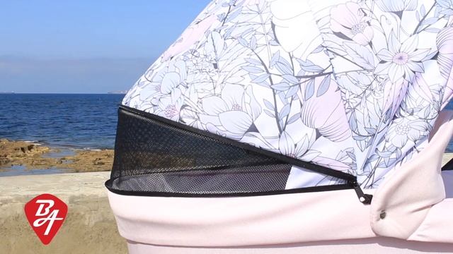 Baby Atelier Livorno presenta Molto di Kunert смотреть онлайн