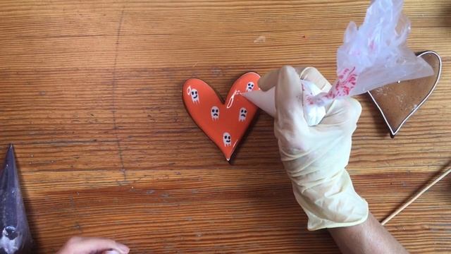 НЕ СТРАШНЫЙ ХЕЛЛОУИН | простая техника росписи смотреть онлайн