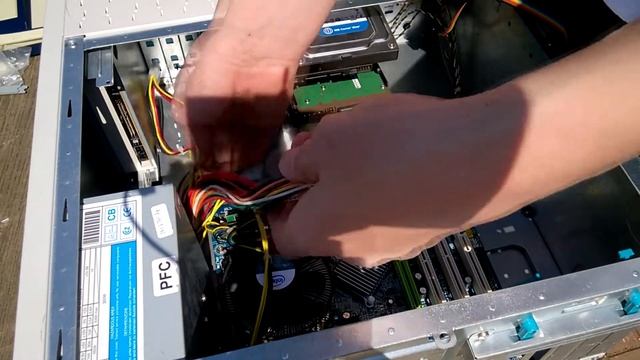 Stavba počítače na procesoru Intel Celeron D 3.2GHz, LGA 775 смотреть онлайн