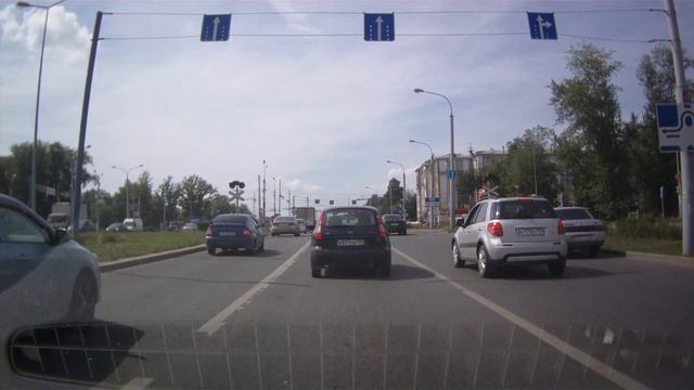 Мужик с колесом Чкалова- Героев Хасана, Пермь, 02 08 16 г. смотреть онлайн