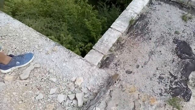 Крыша заброшенной школы в Крыму смотреть онлайн